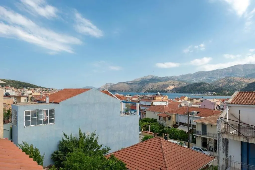 أرغوستولي De Bosset Two-Storey Apartment 0*,  اليونان