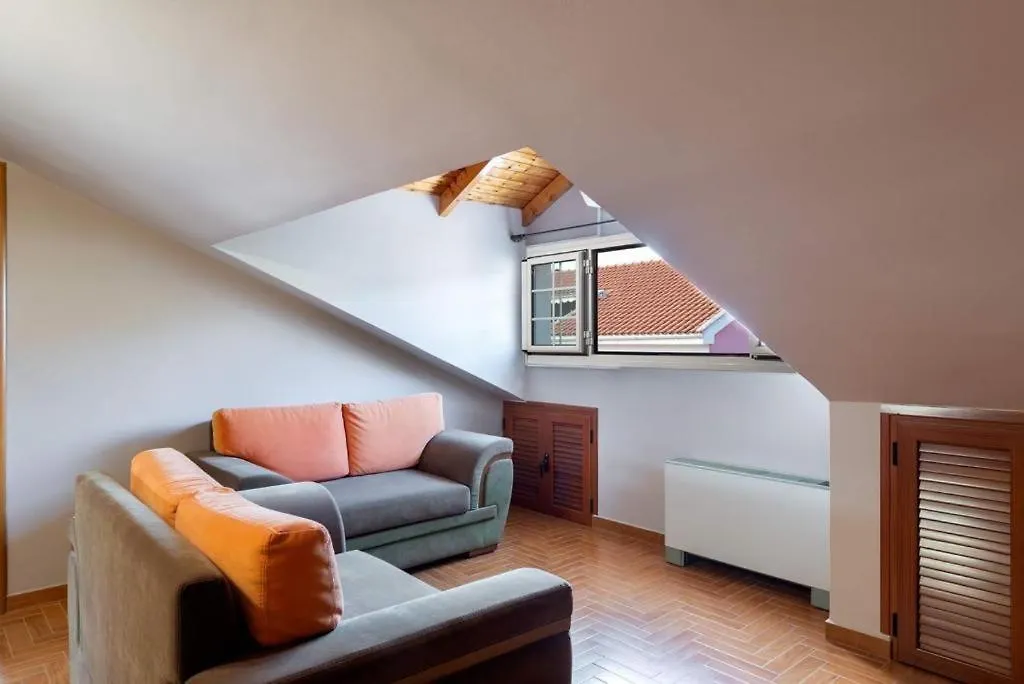 De Bosset Two-Storey Apartment 아르고스톨리온 0*,