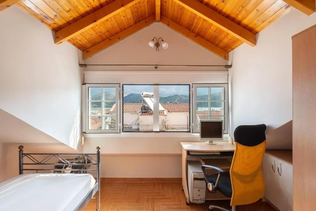De Bosset Two-Storey Apartment Argostoli